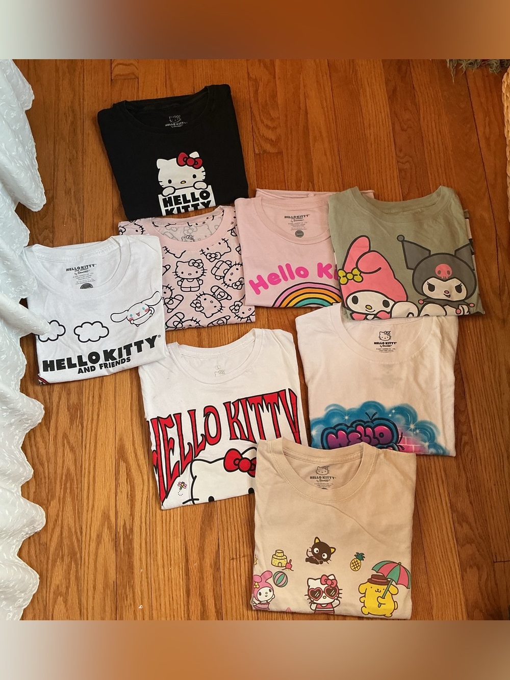 Hello kitty tops